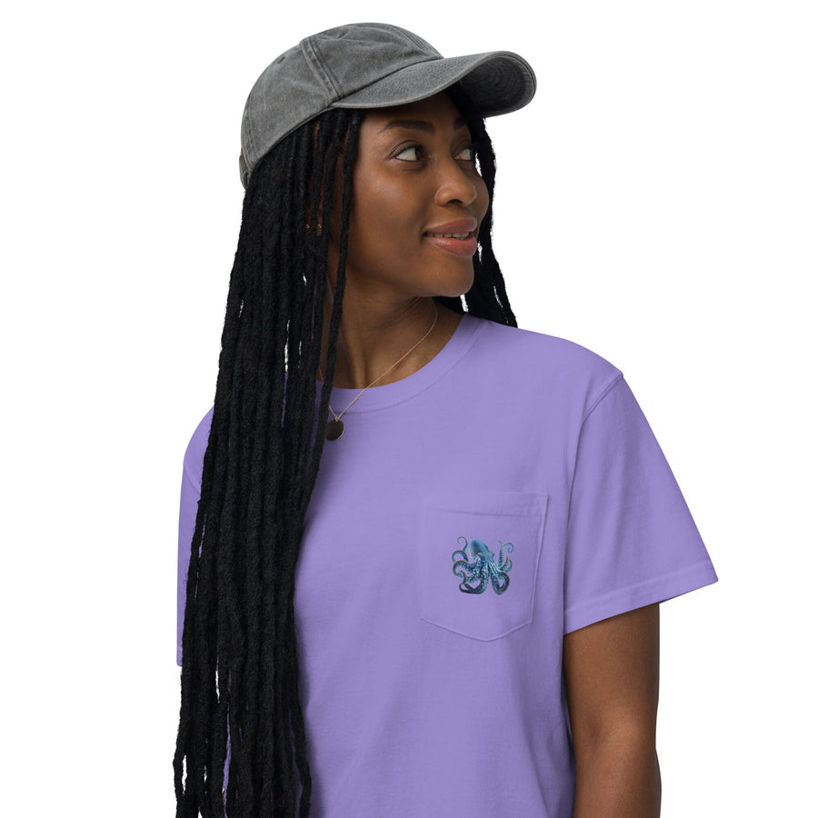 Blue Octopus garment-dyed pocket t-shirt