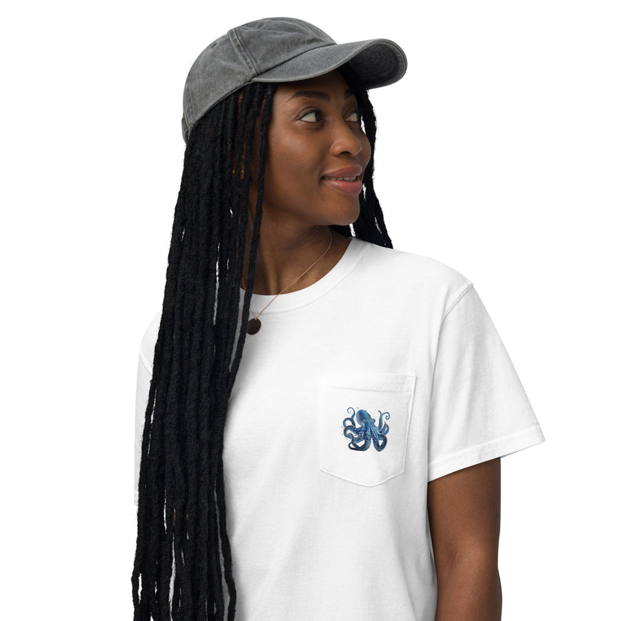 Blue Octopus garment-dyed pocket t-shirt