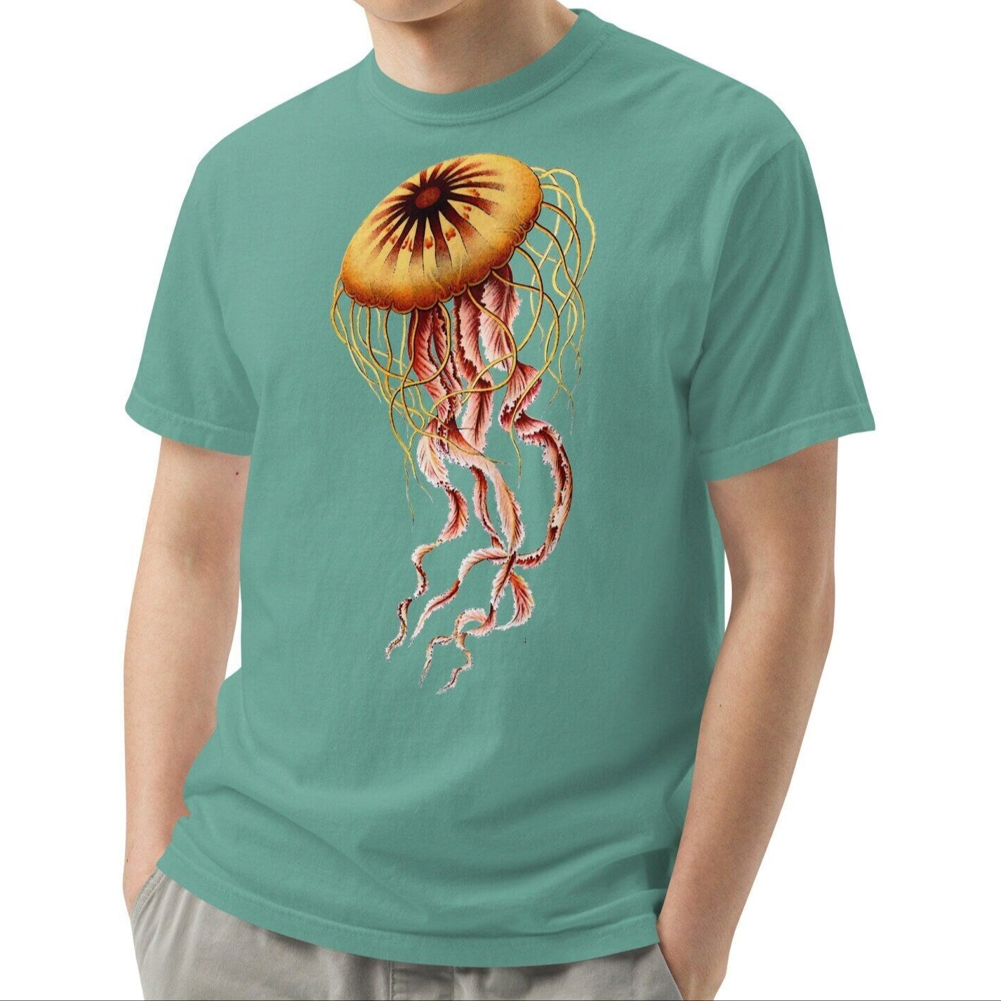 Unisex garment-dyed heavyweight t-shirt Compass Jellyfish
