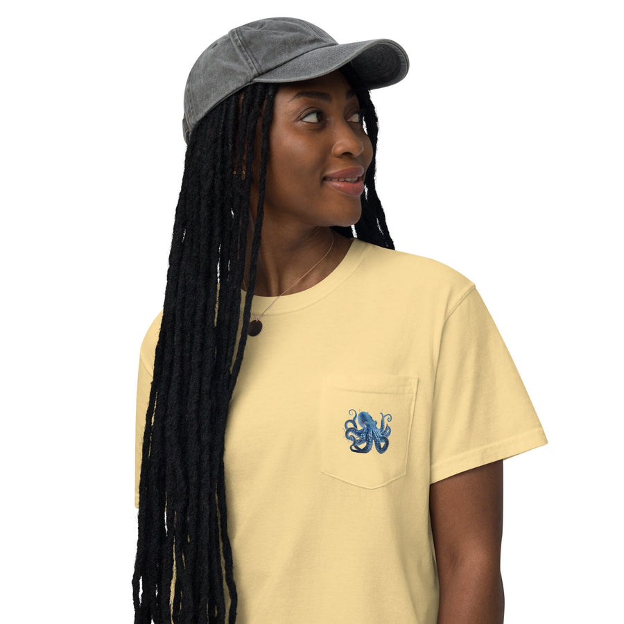 Blue Octopus garment-dyed pocket t-shirt