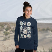 Vintage Dome Jellyfish Long Sleeve T-Shirt – Classic Fit with Ernst Haeckel Narcomedusae