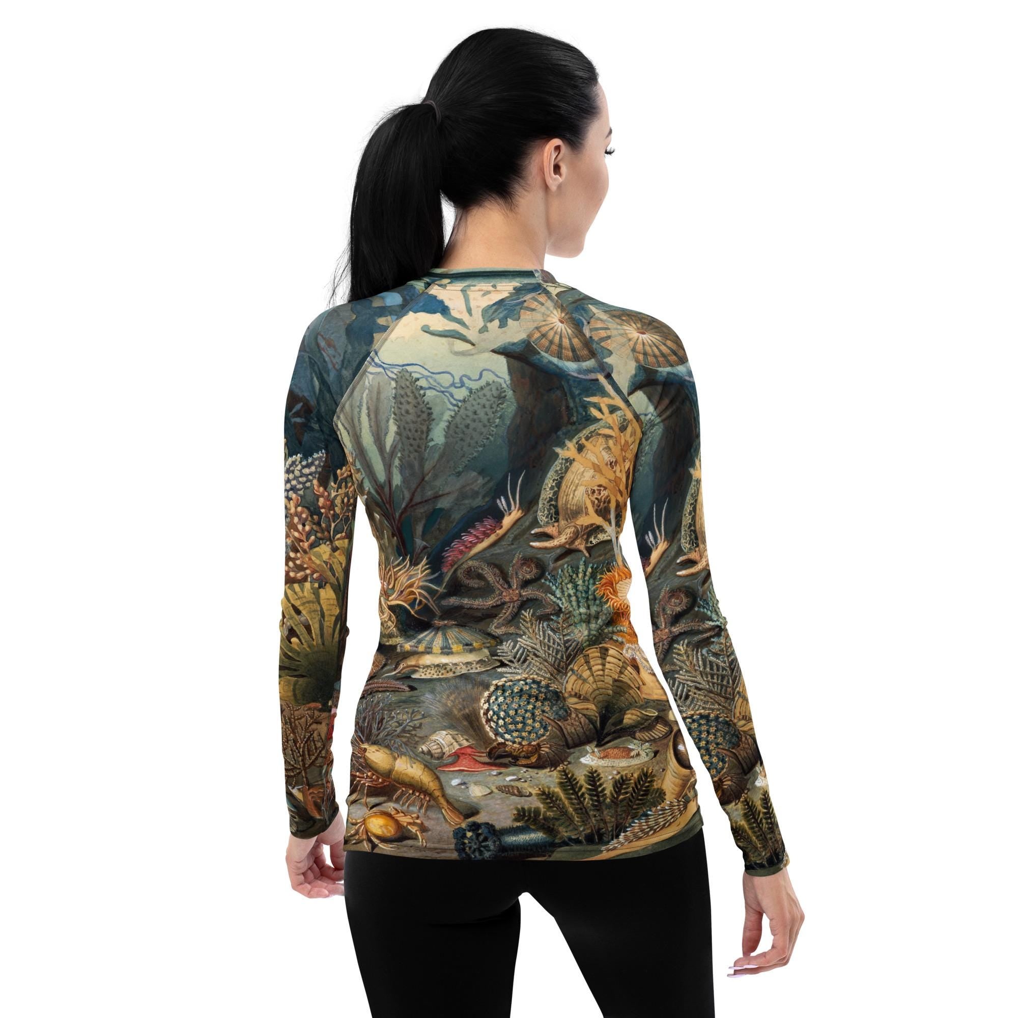 All-Over Print Long-Sleeve Ocean Life Rash Guard Top – Stylish Protection with Ultimate Comfort